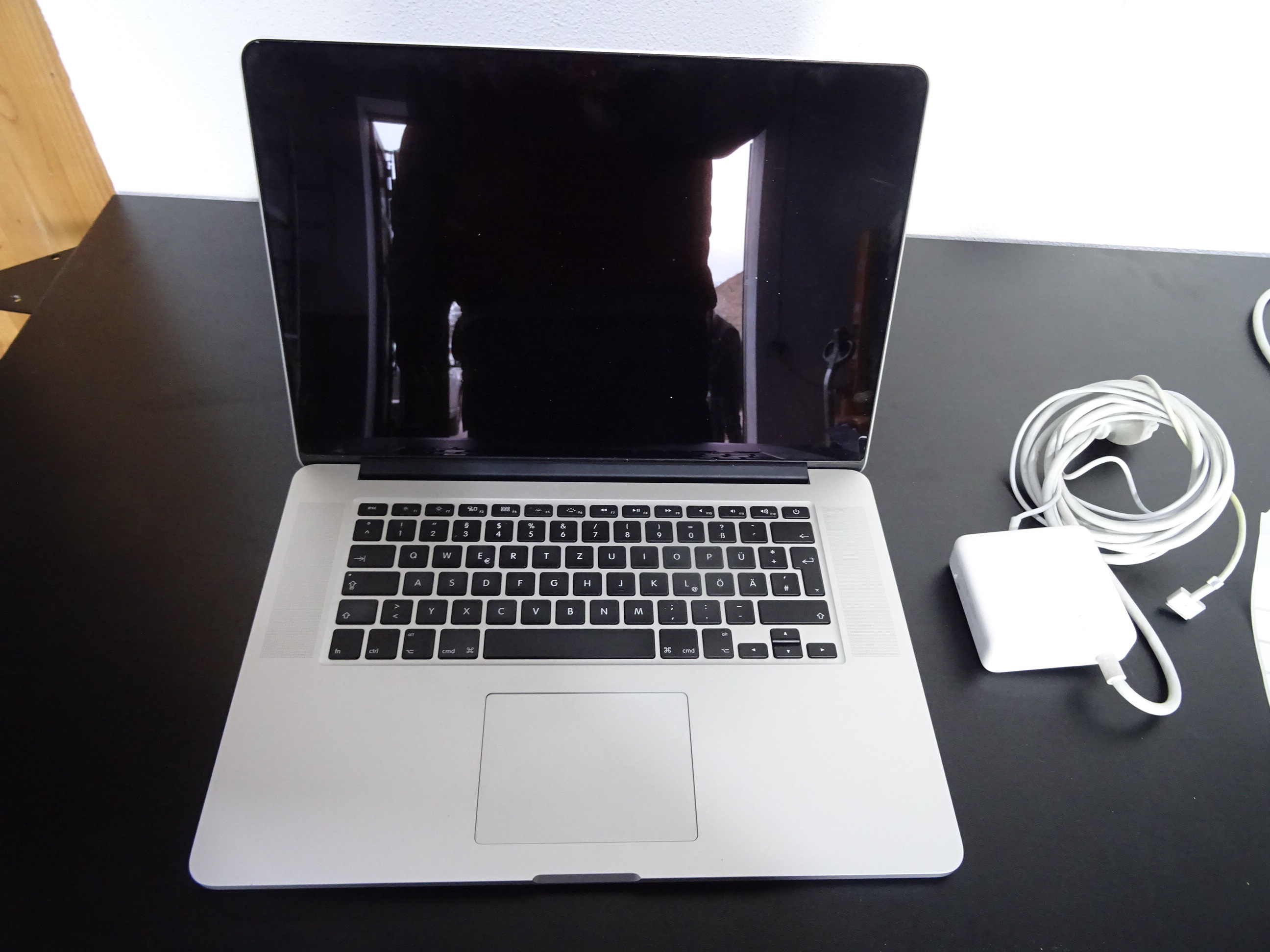 Apple MacBook Air, MacBook Pro, Smartphones und Multifunktionsgeräte