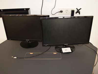 Los 374 - 24"-LCD-Monitore (2x)