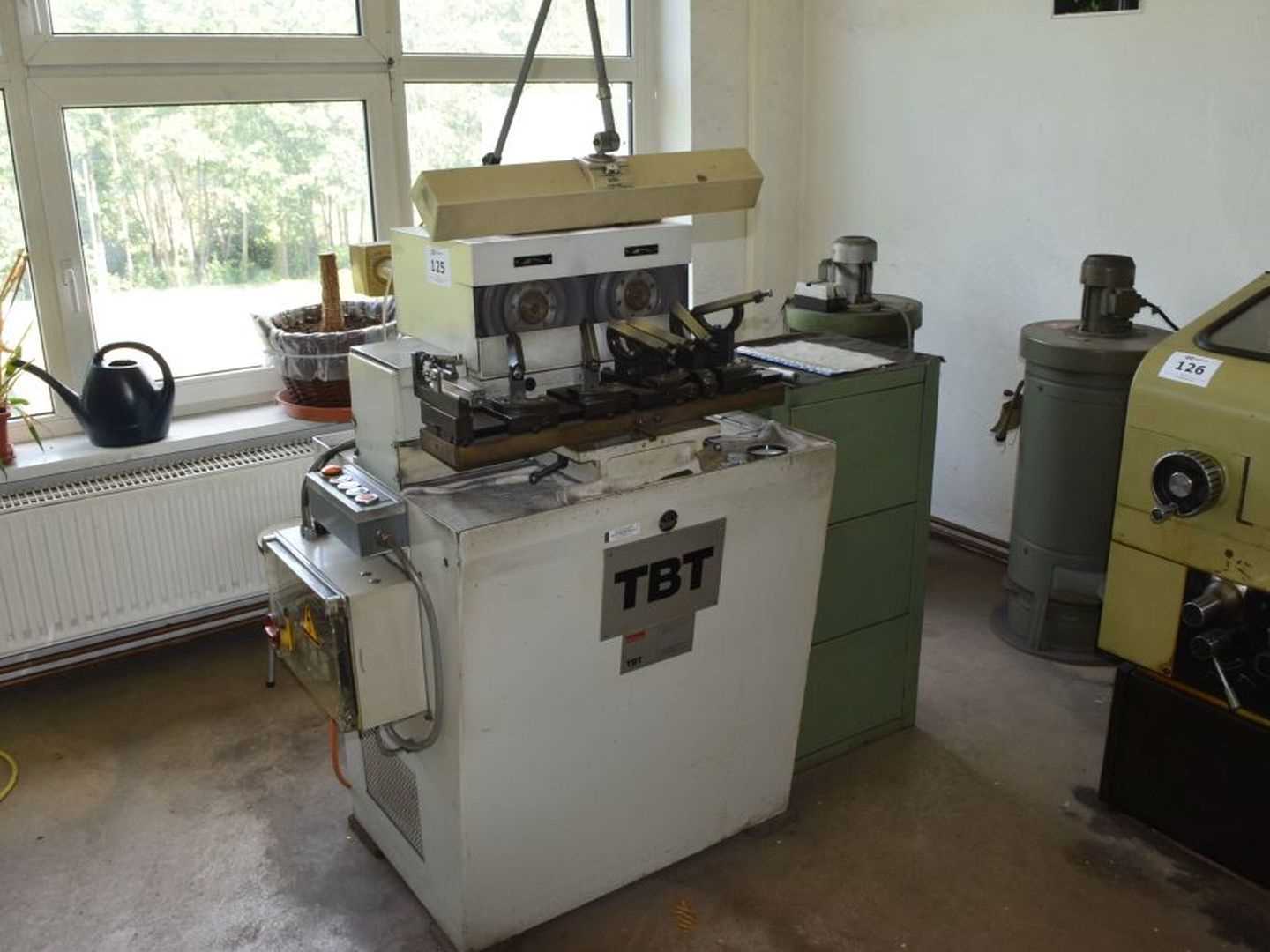 Los 125 - Tandem-Schleifmaschine