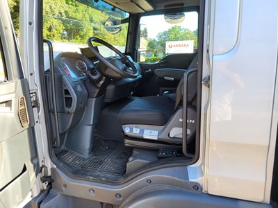 Los 27 - Lkw mit Fräsrobotersystem