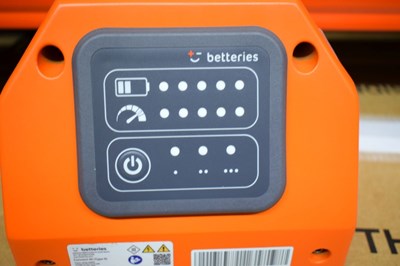 Los 315 - Mobiler 48 V Li-Ionenspeicher