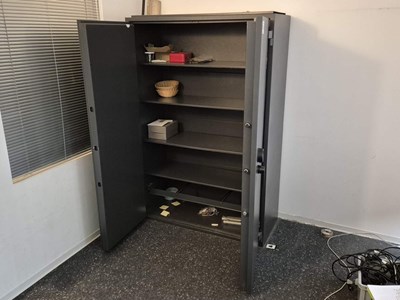 Los 101 - Büro-Sicherheitsschrank