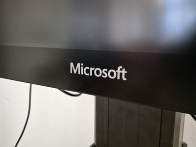 Los 55 - Surface Hub 55"