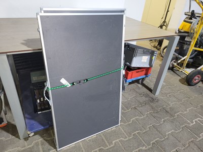 Los 6 - Tapeziertisch