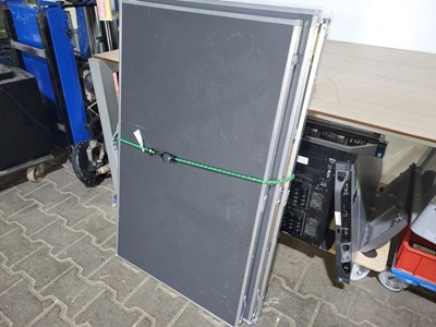 Los 6 - Tapeziertisch