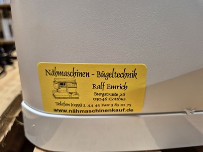 Los 225 - Nähmaschine