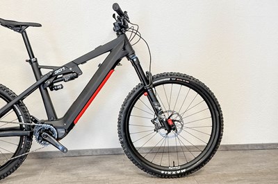 Los 2 - Elektro-Fahrrad / E-Fully