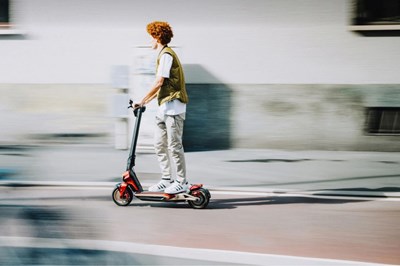 Los 109 - Elektro-Roller / E-Scooter