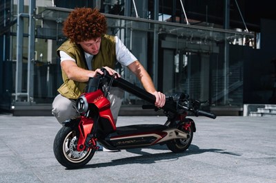 Los 109 - Elektro-Roller / E-Scooter