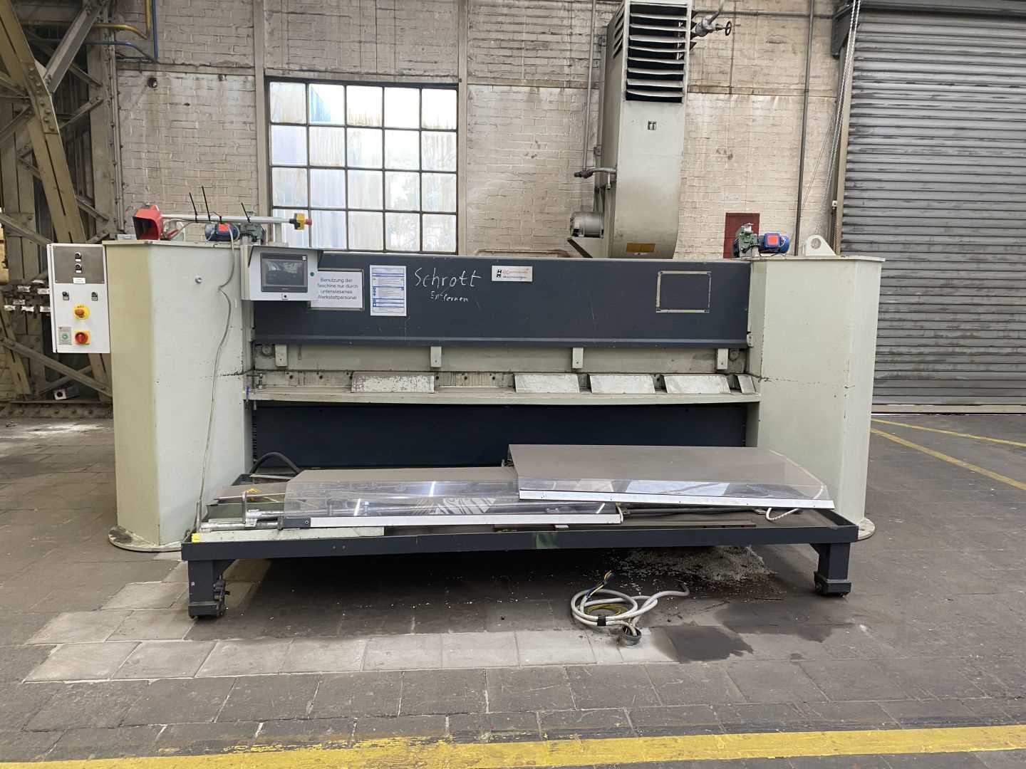 Los 3033 - Hydraulische Tafelschere