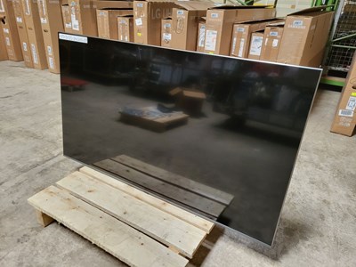 Los 283 - 55" QLED Fernseher