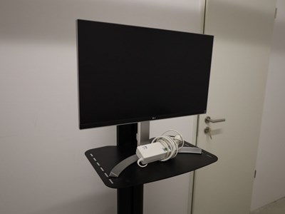 Los 29 - 27"-UHD-Monitor