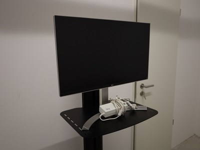 Los 44 - 27"-UHD-Monitor