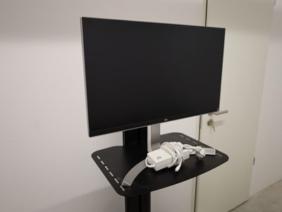 Los 52 - 27"-UHD-Monitor