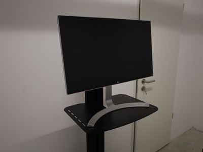Los 54 - 27"-UHD-Monitor
