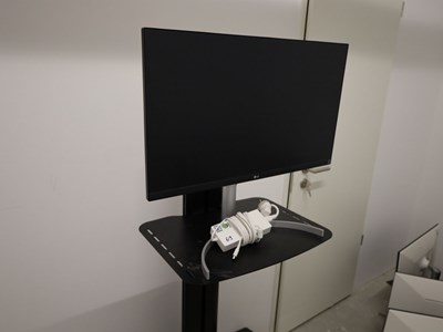 Los 69 - 27"-UHD-Monitor