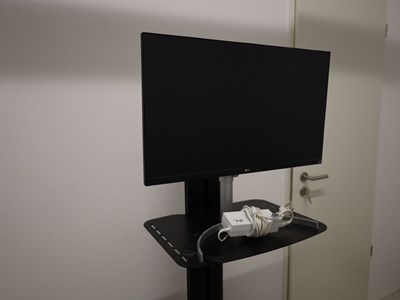Los 70 - 27"-UHD-Monitor