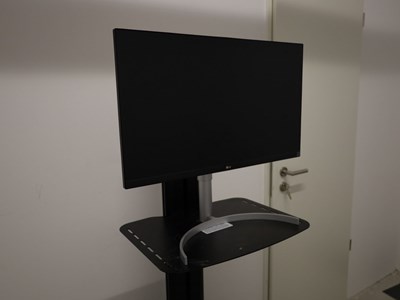 Los 77 - 27"-UHD-Monitor