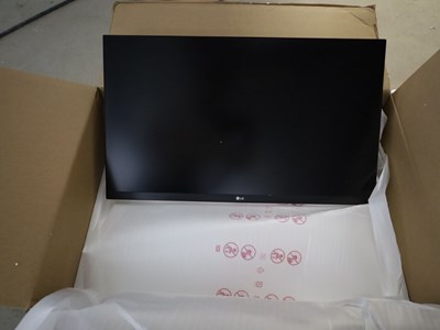 Los 84 - 27"-UHD-Monitor
