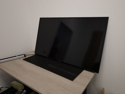 Los 116 - 55"-Fernseher