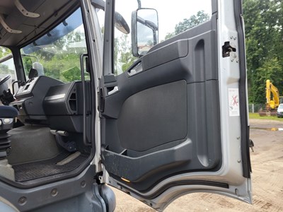 Los 24 - LKW mit Mittelladekran