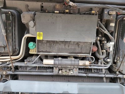 Los 24 - LKW mit Mittelladekran