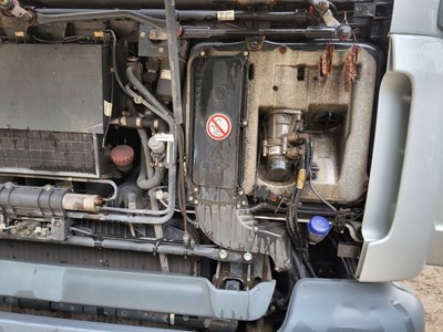 Los 24 - LKW mit Mittelladekran