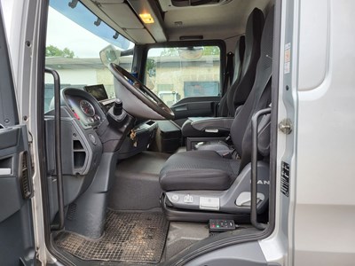 Los 38 - LKW mit Fräsrobotersystem