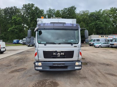 Los 38 - LKW mit Fräsrobotersystem