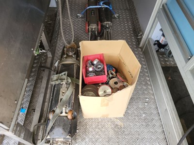 Los 38 - LKW mit Fräsrobotersystem