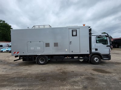 Los 38 - LKW mit Fräsrobotersystem