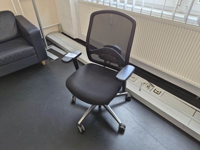 Los 79 - Bürodrehstuhl