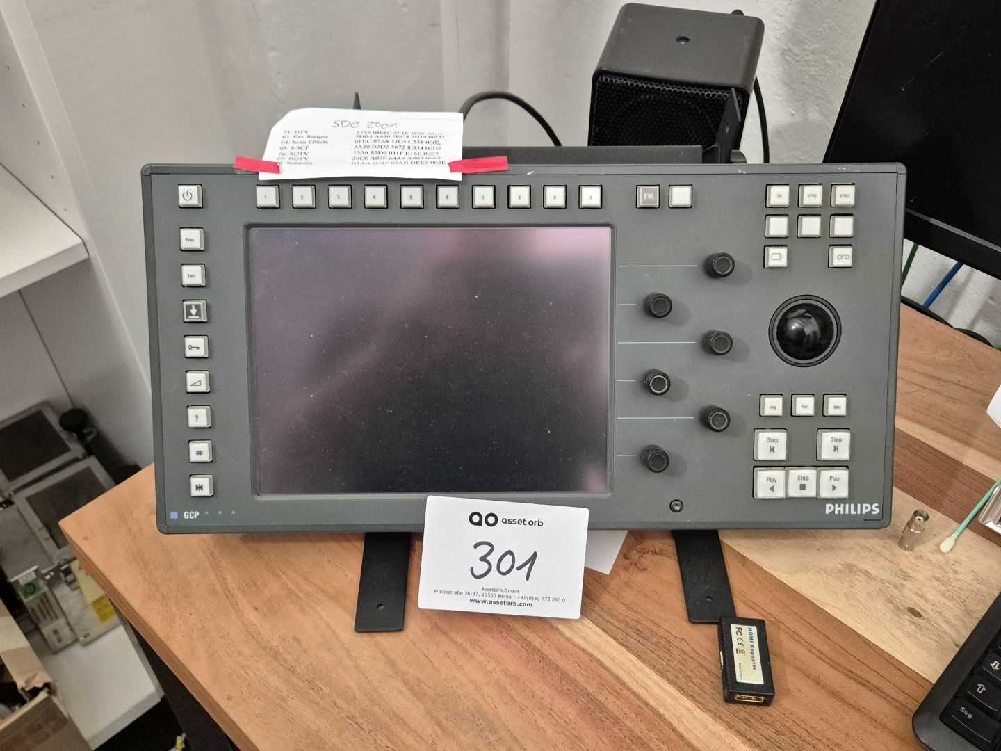 Lot 301 - Operator Panel