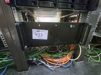 Los 437 - Server