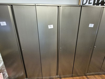 Los 476 - Aktenschrank