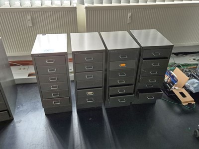 Los 496 - Standcontainer (4x)