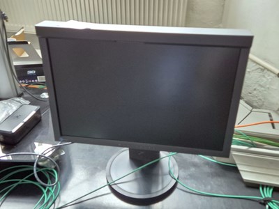 Los 523 - 24"-LCD-Monitor