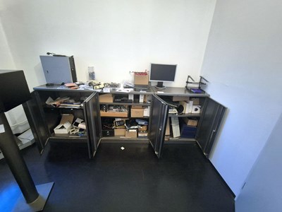 Los 558 - Posten Schrankinhalte