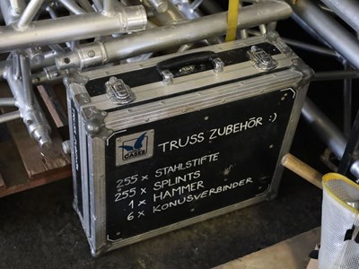 Los 410 - Posten 4-Punkt-Traversen