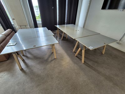 Los 539 - Schreibtische (8x)