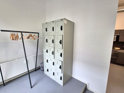 Los 719 - Schließfachschrank