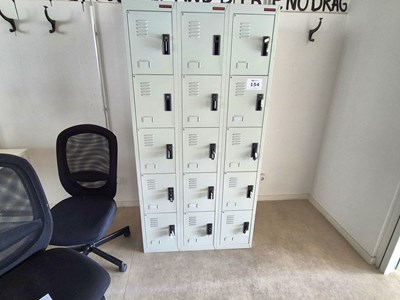 Los 154 - Schließfachschrank