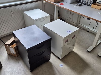 Los 171 - Bürocontainer auf Rollen (3x)