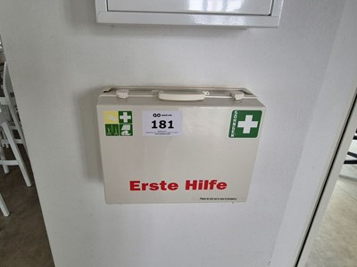 Los 181 - Erste-Hilfe Kasten