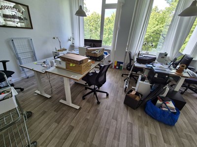 Los 232 - Elektrisch höhenverstellbare Schreibtische (5x)