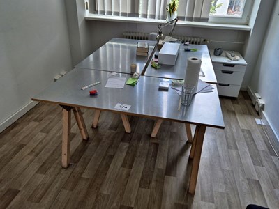 Los 274 - Schreibtische (3x)
