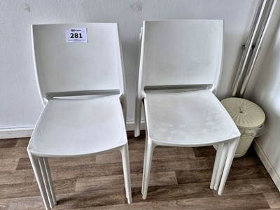 Los 281 - Stapelstühle (6x)