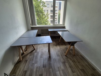 Los 297 - Schreibtische (4x)