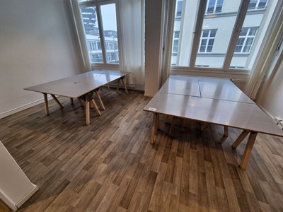 Los 647 - Schreibtische (6x)