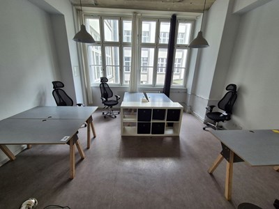 Los 428 - Schreibtische (5x)